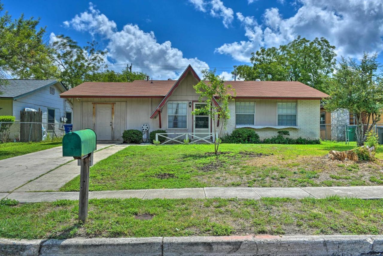 Cozy San Antonio Family Home 3 Mi To Lackland Afb Exteriör bild